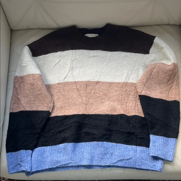 Aritzia Wilfred Free Cipiana Alpaca Wool Blend Colorblock Oversized Sweater - Picture 2 of 5